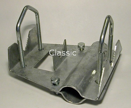 Universal boom/mast clamp